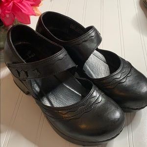Dansko Black Leather Mary Jane Clog EURO 39